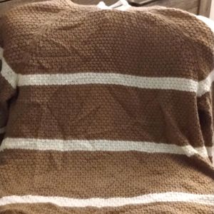 Sweater shirt w hoodie